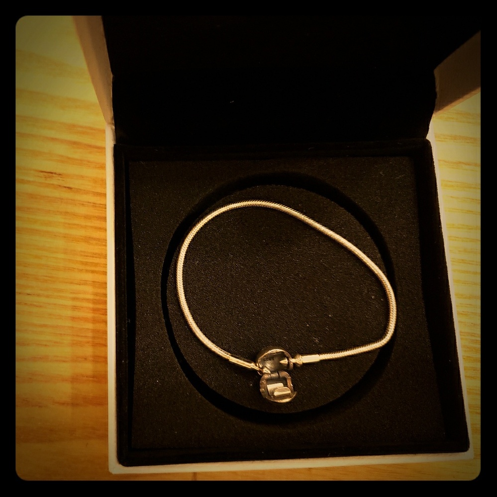 Authentic Pandora Thin Bracelet.